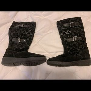 Black size 8 Coach boots